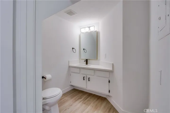 21213 Jasmines Way, Lake Forest, California 92630