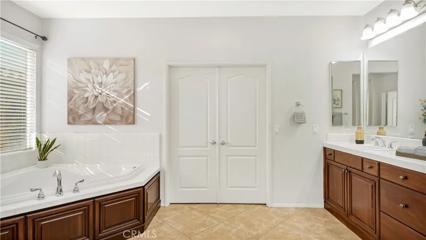8180 E Brookdale Lane, Anaheim Hills, California 92807
