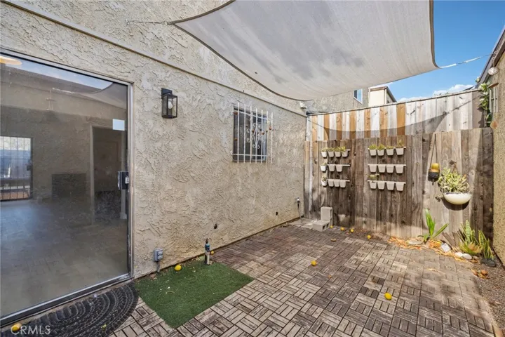 9600 Sepulveda Boulevard 6, North Hills, California 91343