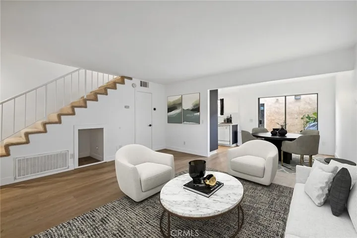 9600 Sepulveda Boulevard 6, North Hills, California 91343