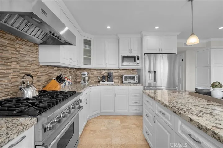 6903 Verde Ridge Road, Rancho Palos Verdes, California 90275