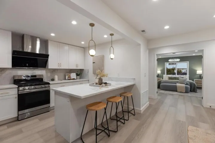 818 Silliman Street, San Francisco, California 94134