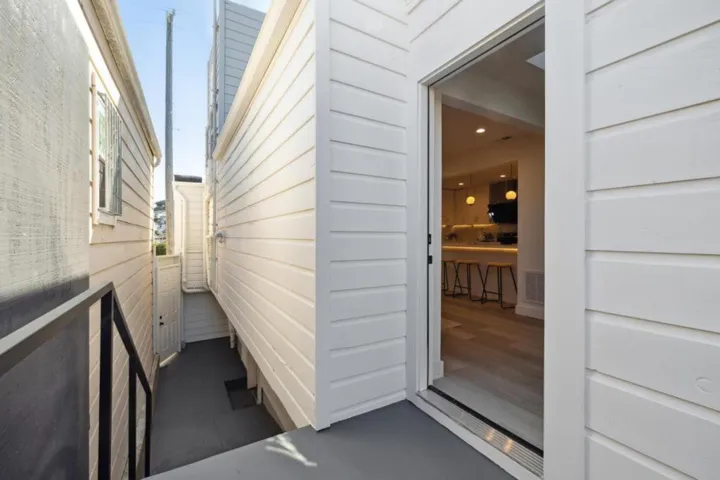 818 Silliman Street, San Francisco, California 94134