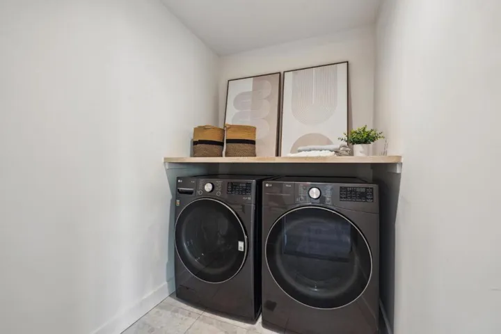 818 Silliman Street, San Francisco, California 94134