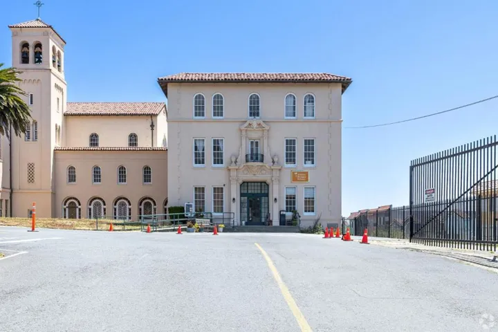 818 Silliman Street, San Francisco, California 94134