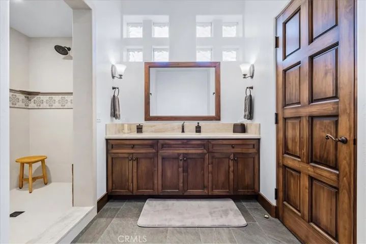 Bedroom 3 bath