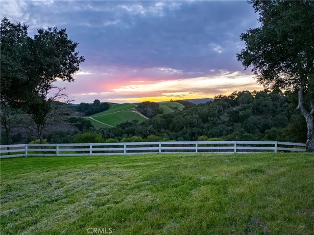 2867 Township Road, Paso Robles, California 93446