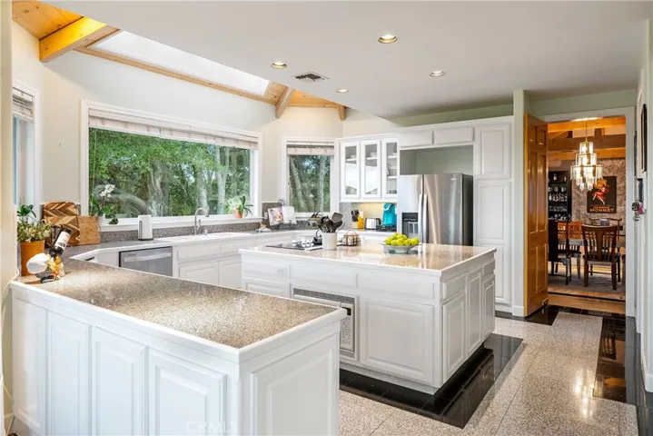 2867 Township Road, Paso Robles, California 93446