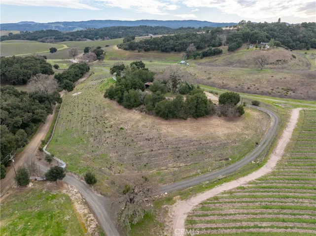 2867 Township Road, Paso Robles, California 93446