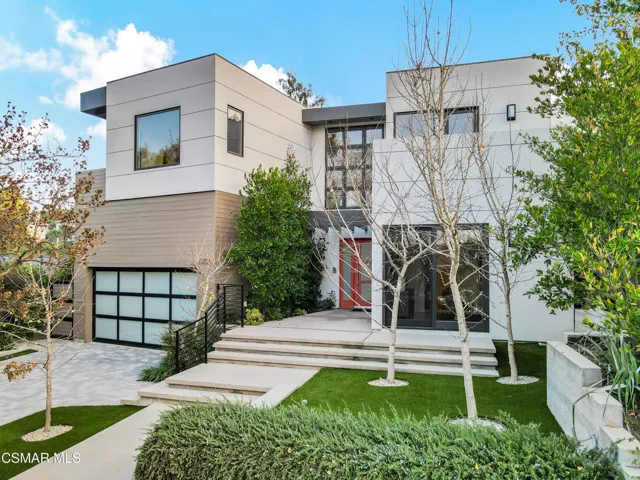 13760 Valley Vista