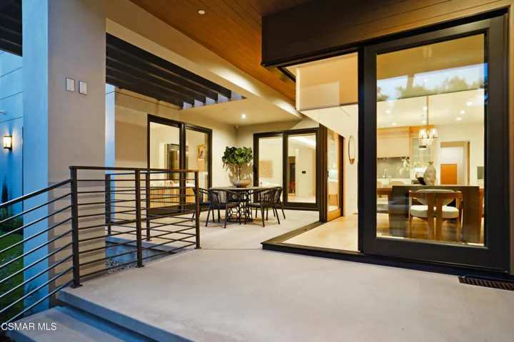 ACCORDIAN SLIDER DOORS