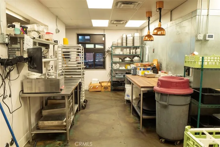 22020 Us Highway 18, Apple Valley, California 92307