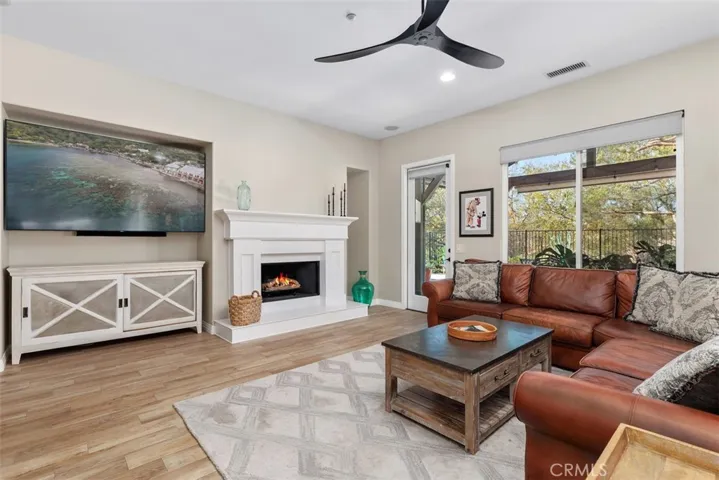 2127 Kirkcaldy Road, Fallbrook, California 92028