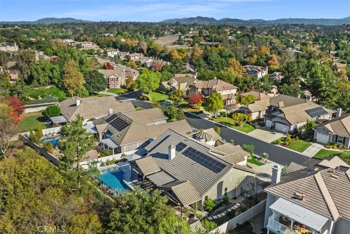 2127 Kirkcaldy Road, Fallbrook, California 92028