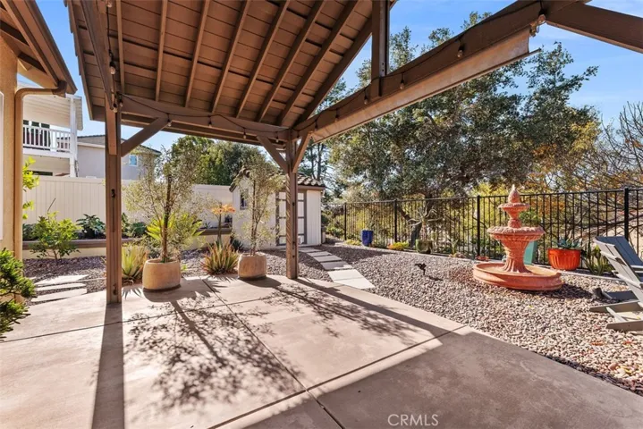 2127 Kirkcaldy Road, Fallbrook, California 92028