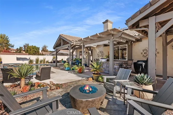 2127 Kirkcaldy Road, Fallbrook, California 92028