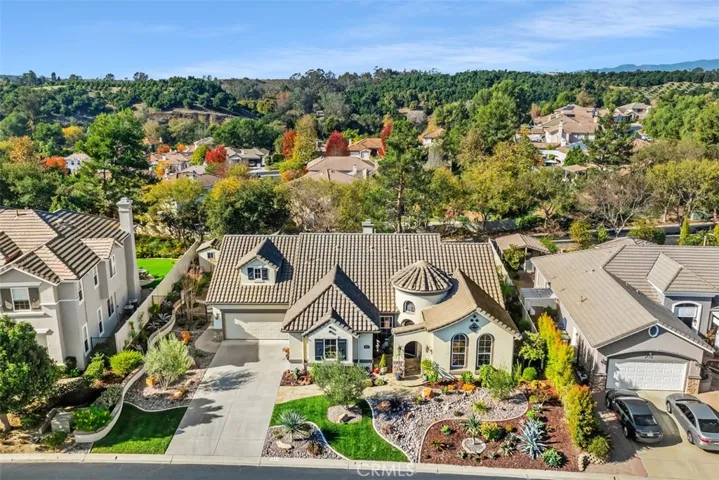 2127 Kirkcaldy Road, Fallbrook, California 92028