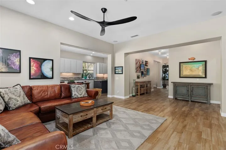 2127 Kirkcaldy Road, Fallbrook, California 92028