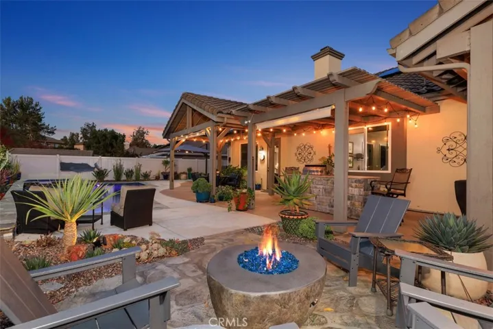 2127 Kirkcaldy Road, Fallbrook, California 92028