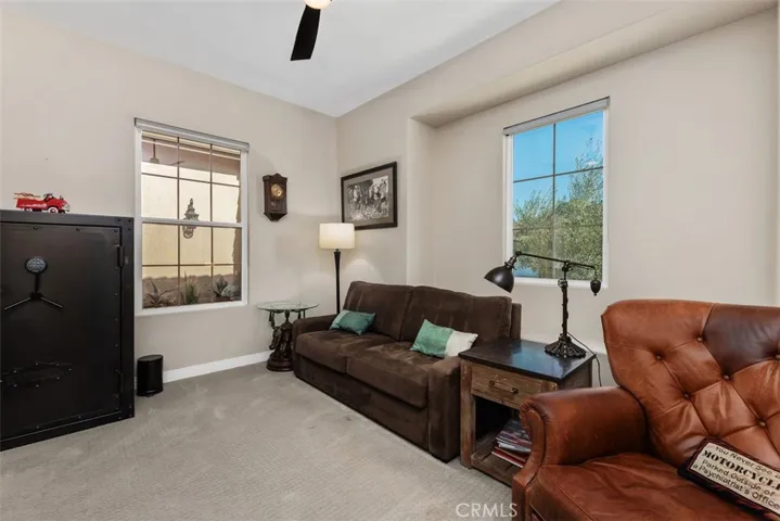 2127 Kirkcaldy Road, Fallbrook, California 92028