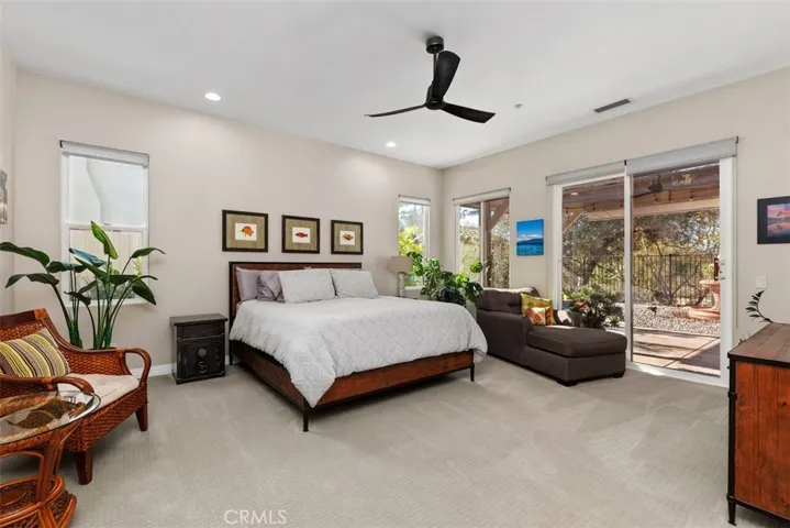 2127 Kirkcaldy Road, Fallbrook, California 92028