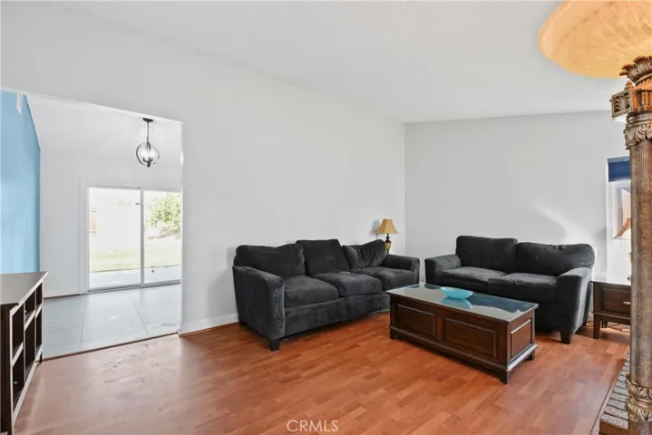 11571 Queensborough Street, Riverside, California 92503