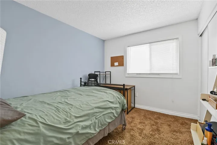 11571 Queensborough Street, Riverside, California 92503