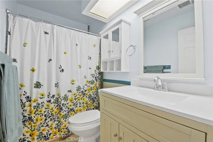 11571 Queensborough Street, Riverside, California 92503