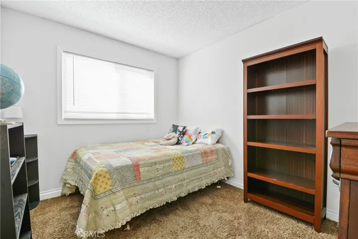 11571 Queensborough Street, Riverside, California 92503