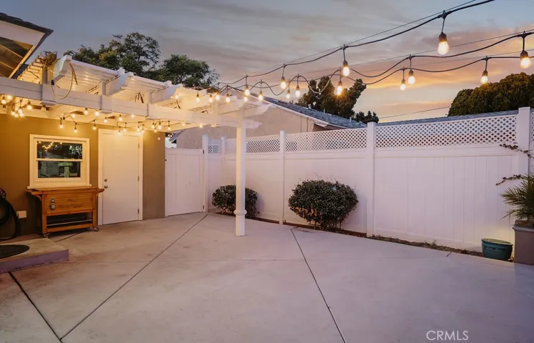 2244 Montair Avenue, Long Beach, California 90815