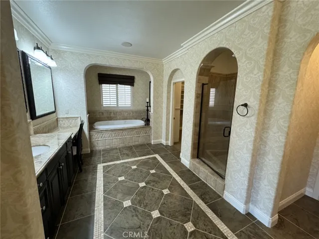 7611 Stonegate Drive, Eastvale, California 92880