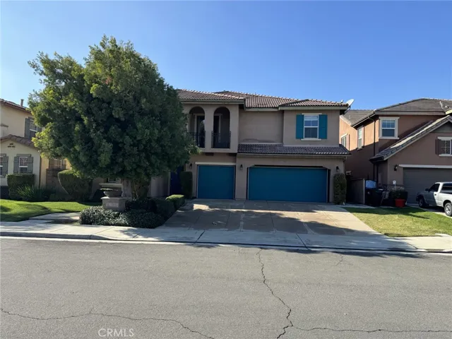 7611 Stonegate Drive, Eastvale, California 92880