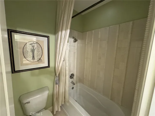 7611 Stonegate Drive, Eastvale, California 92880