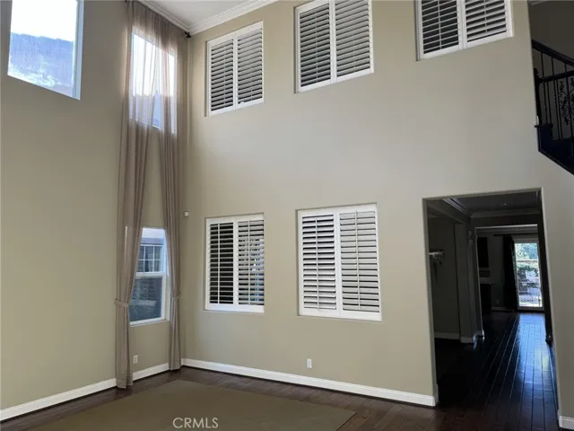 7611 Stonegate Drive, Eastvale, California 92880