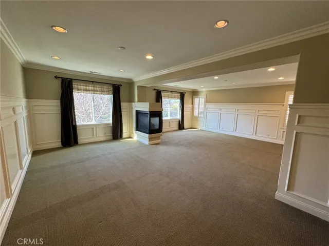 7611 Stonegate Drive, Eastvale, California 92880