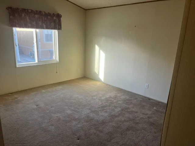 20 Russell Road, Salinas, California 93906