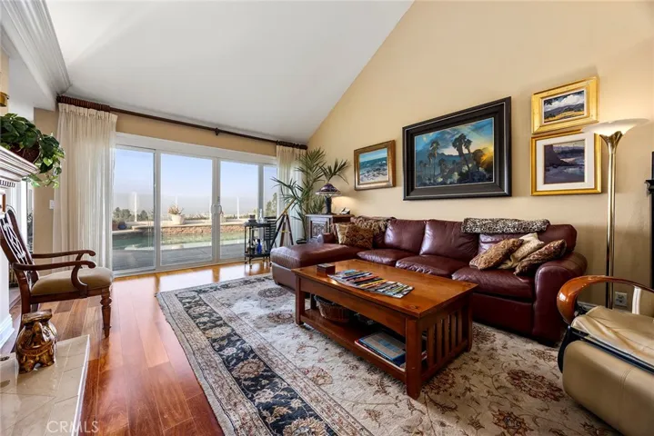 4413 E Valley Gate, Anaheim Hills, California 92807