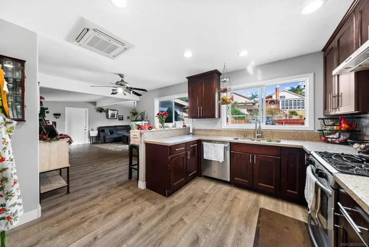 4766 Renex Pl, San Diego, California 92117
