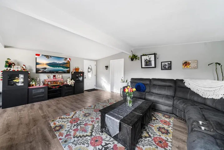 4766 Renex Pl, San Diego, California 92117