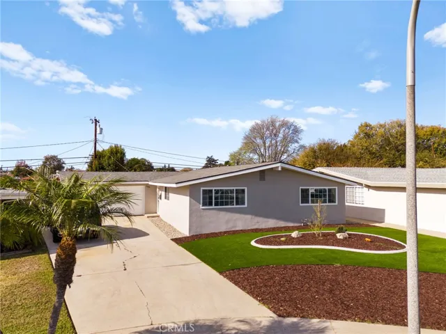 539 Peach Ave, Brea, California 92821
