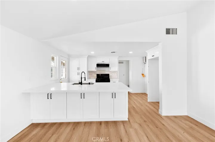 539 Peach Ave, Brea, California 92821