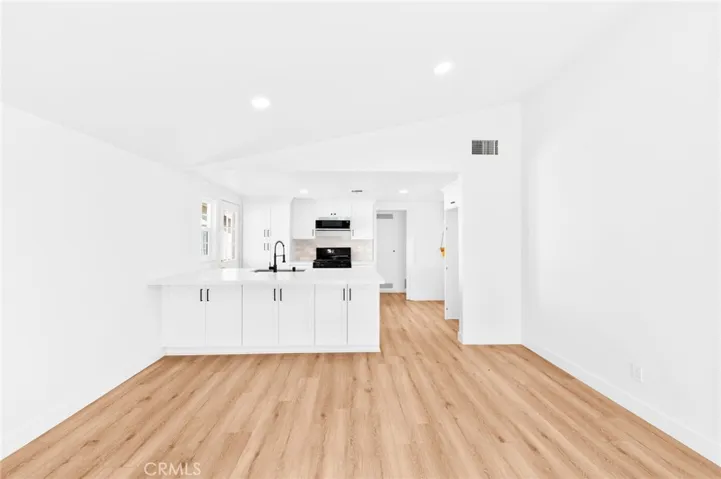 539 Peach Ave, Brea, California 92821