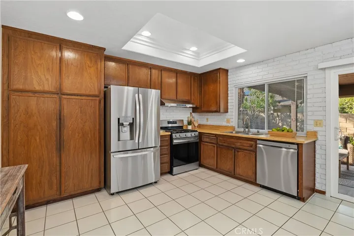 1225 N Piedmont Drive, Anaheim Hills, California 92807