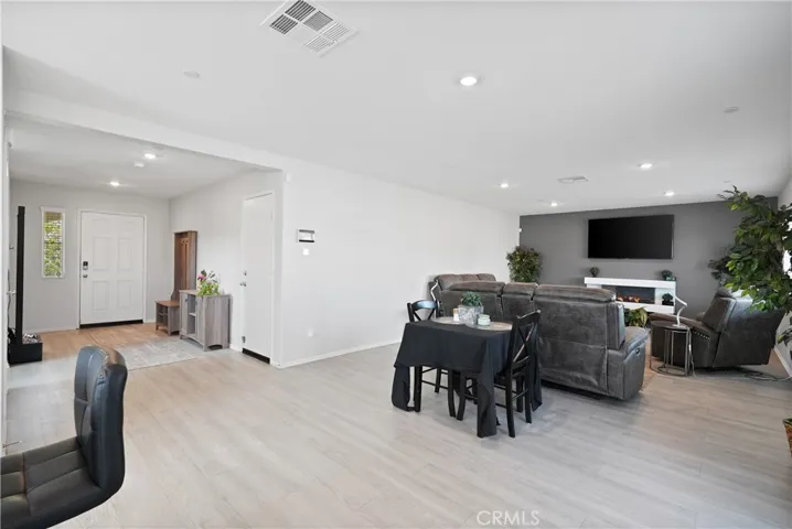 1390 Carolina Court, Hemet, California 92543