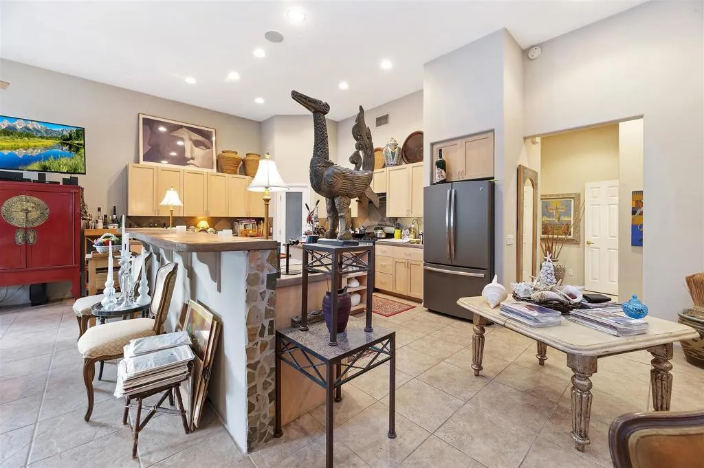 35659 Tranquil Place, Cathedral City, California 92234 home-pic-5