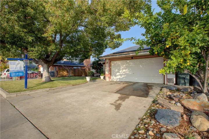 1535 Harvest Avenue, Livingston, California 95334