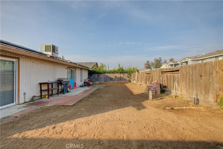 1535 Harvest Avenue, Livingston, California 95334