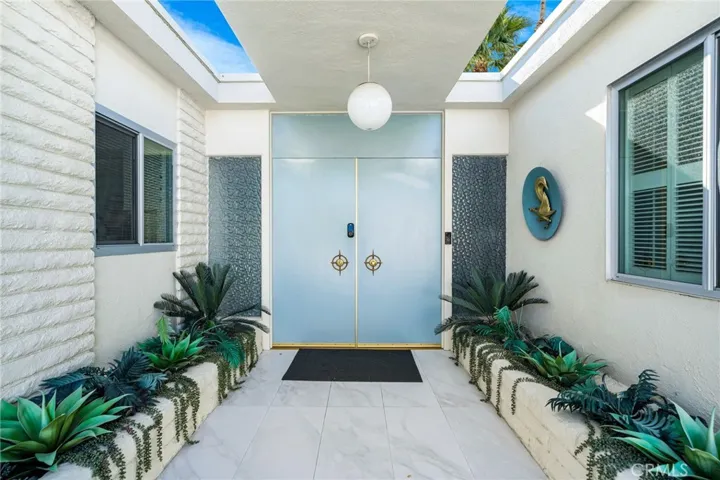 45475 San Luis Rey Avenue, Palm Desert, California 92260