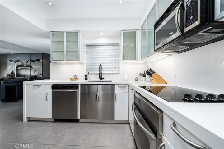 Bright, large kitchen