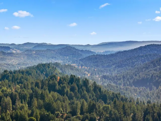 22 Highland Drive, Boulder Creek, California 95006